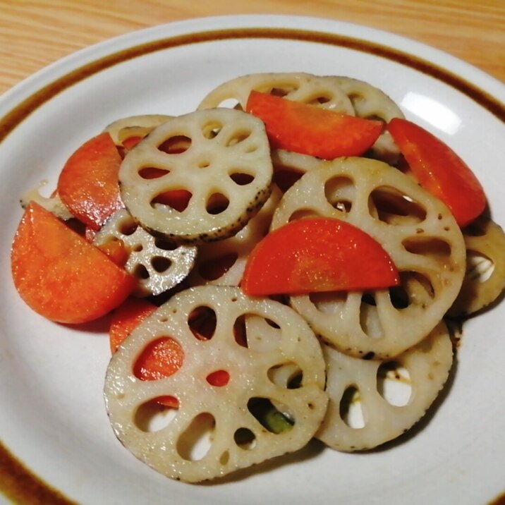 れんこんと人参のバター醤油炒め